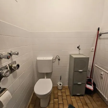 1-zimmer In Zentraler Lage Apartment